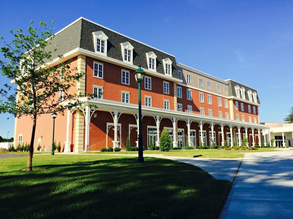Saratoga Casino Hotel Saratoga Springs Exterior photo